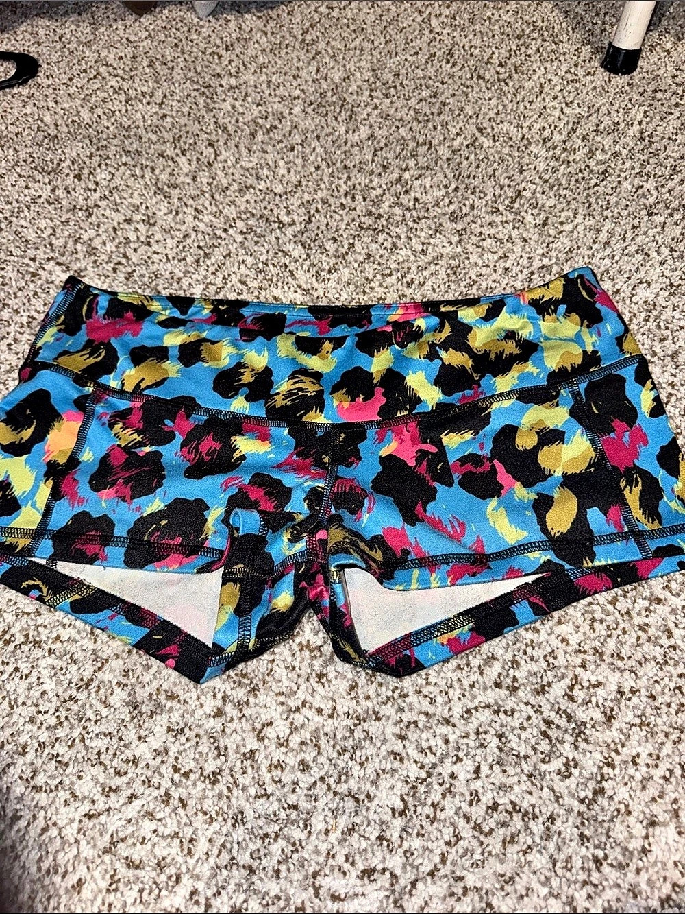 Fleo Miami Leopard Shorts Women's Animal Print Medium